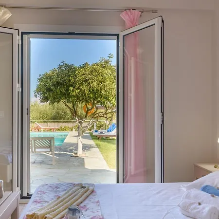 Casa Elisabetta Corfu Βίλα Κυνοπιάστες